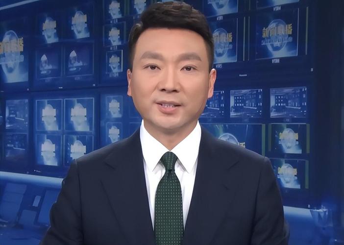 新闻联播主持人