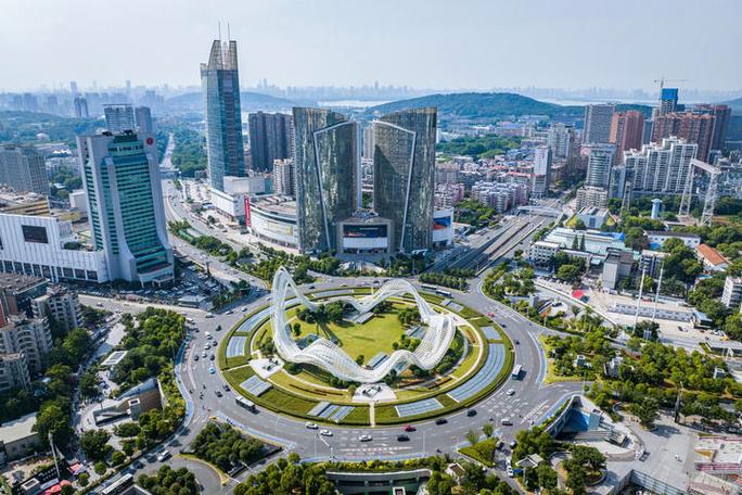 武汉光谷购物广场缩略图