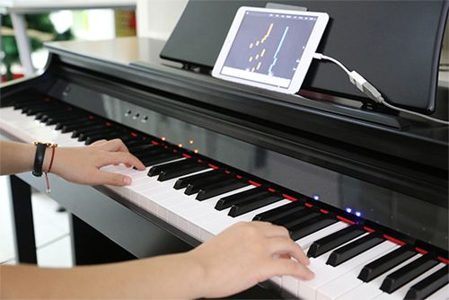 geek智能钢琴缩略图