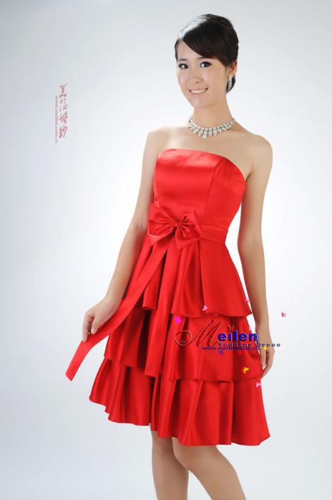 红色的结婚礼服叫什么