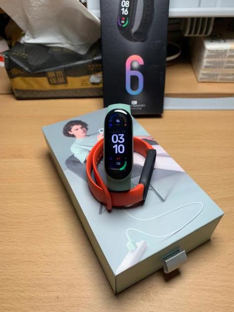 小米手环6可以看视频吗