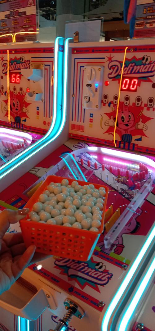 赚钱弹弹坠落球缩略图