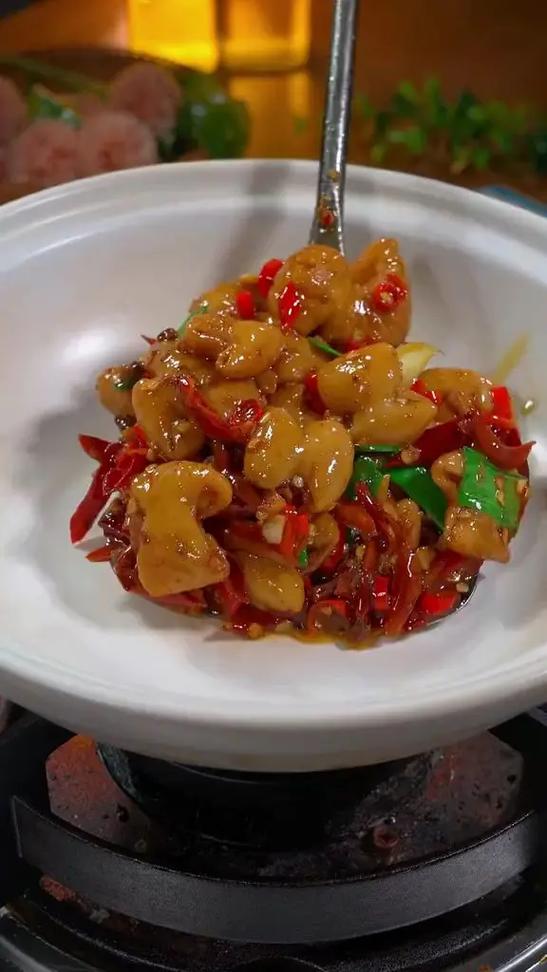 炒肥肠的家常做法图标