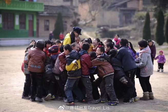汶川地震后的孤儿都哪里去了图标