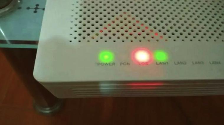 路由器光信号灯是红灯怎么回事游戏截图