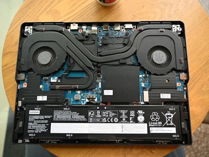 拯救者r9000拆机截图