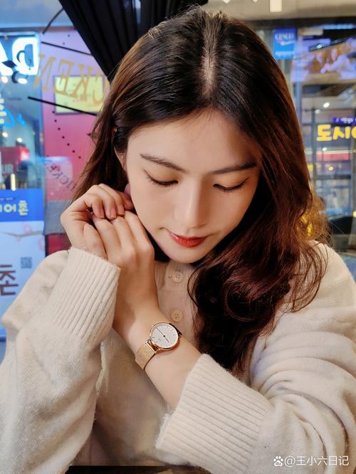 女人发熊表情包的含义