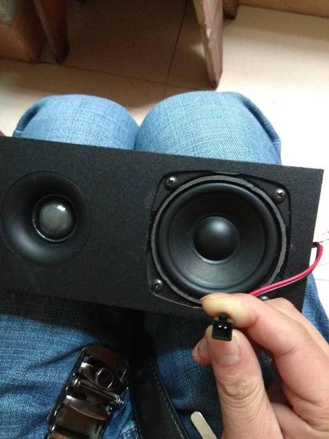 音响usb供电和电源供电有区别吗