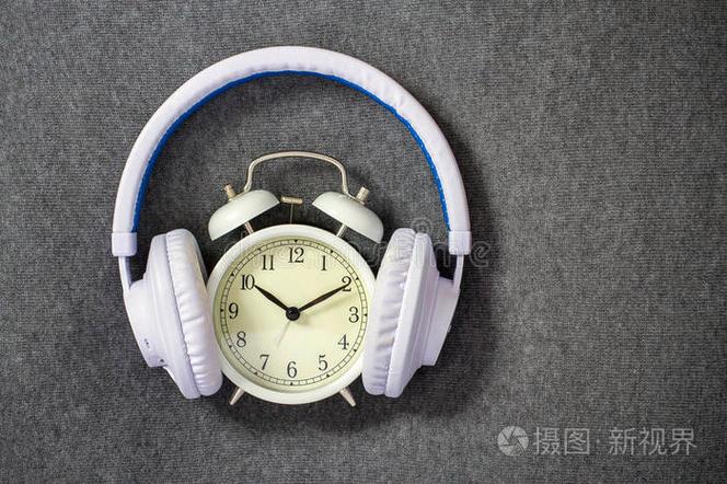 带耳机苹果闹钟会不会不响游戏截图
