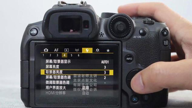 佳能取景器和显示屏怎么切换截图