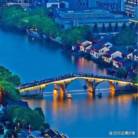 杭州夜游最佳5个地方截图