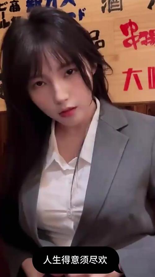 姐姐你脸红gl笔趣阁小说推荐缩略图