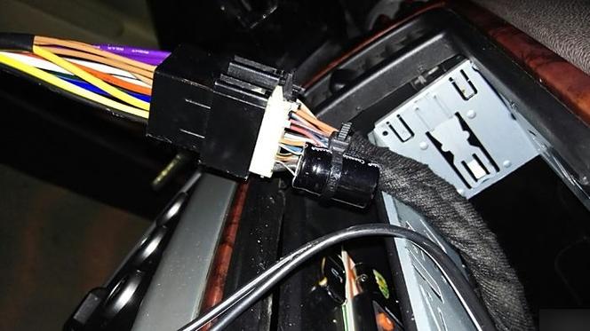 开灯时开关处滋滋的声音怎么回事截图