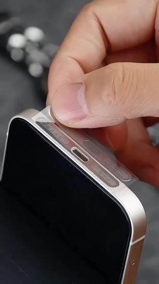 麦克风防尘网捅破了有必要换吗缩略图