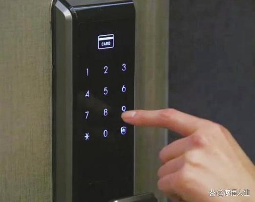 密码门锁老是自己响缩略图