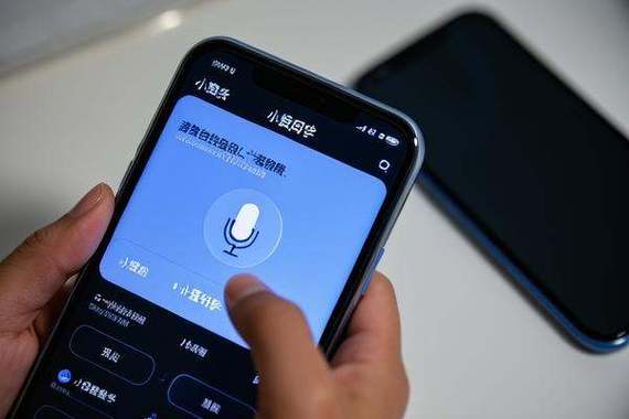 耳机有麦克风和无麦克风有啥区别图标