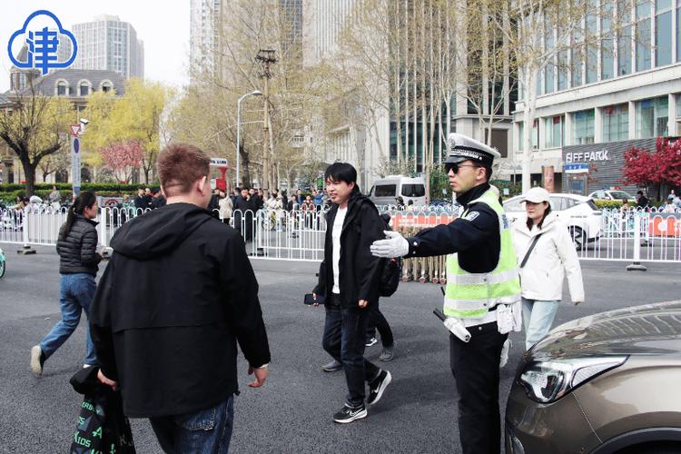 天津交警24小时服务热线