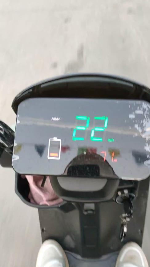 电动车还剩2格电能跑多远截图