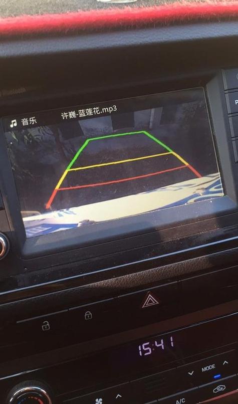 名图倒车影像视频线图标