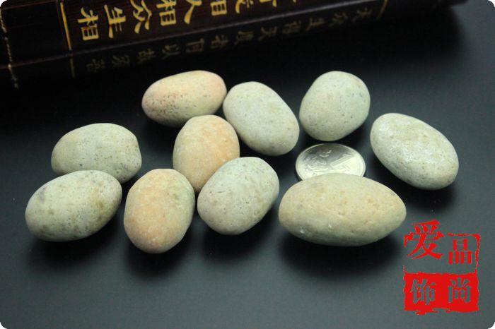 真品天然荧光石图片缩略图