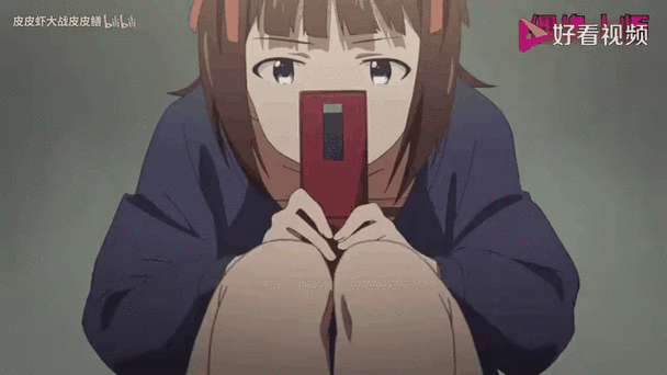 美女放屁超级臭