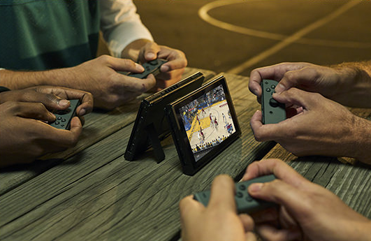 两台switch面对面联机游戏缩略图