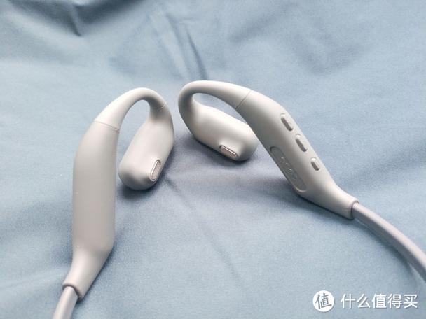 i11蓝牙耳机触摸方法缩略图