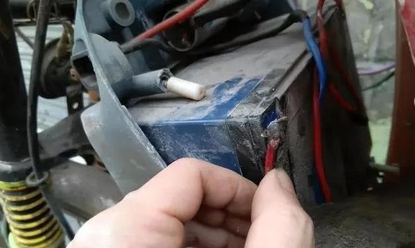 电瓶车一年没用电瓶会坏吗游戏截图