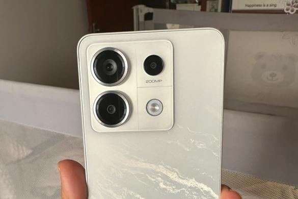 手机前面两个摄像头有什么用