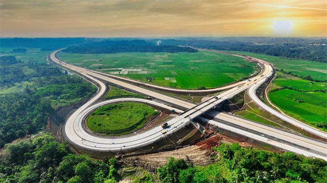 全国高速公路地图全图可放大游戏截图