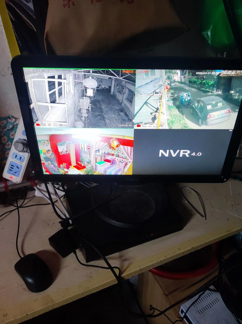 监控摄像头晚上变模糊