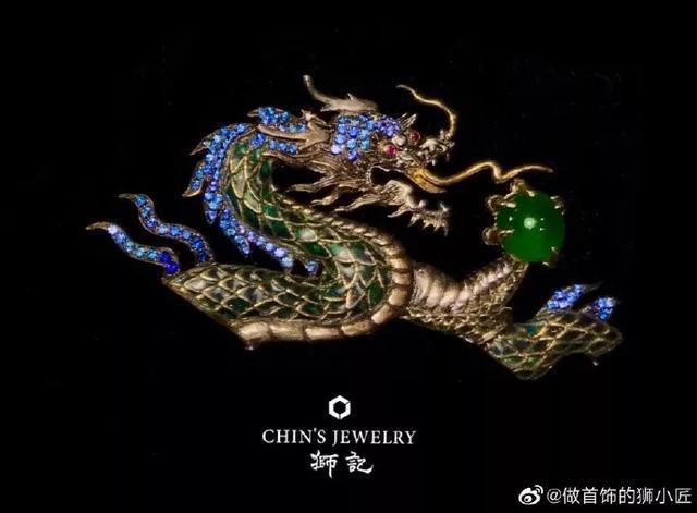 耳挂式耳机怎么戴截图