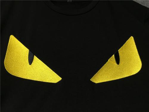 logo是眼睛的衣服牌子缩略图