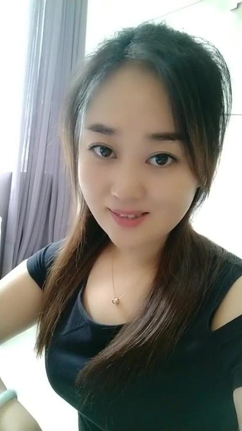 90后男生喜欢80后已婚女人