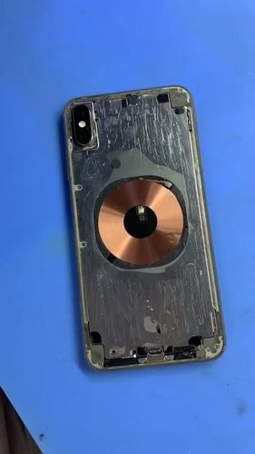 xsmax后盖碎了有必要换吗缩略图