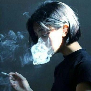 女生偶尔吸烟影响大不大游戏截图