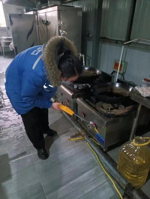 奥然燃气客服电话缩略图