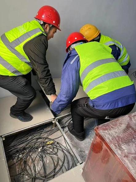 移动机房安装施工现场截图