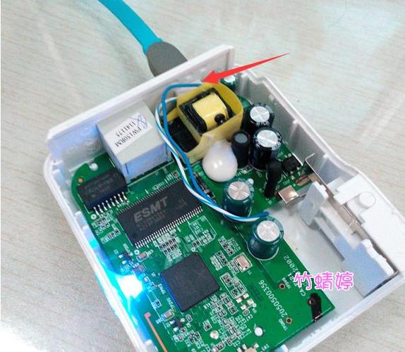 路由器棍上的塑料用撕吗图标