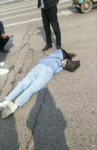 娜娜出车祸的视频真实图标