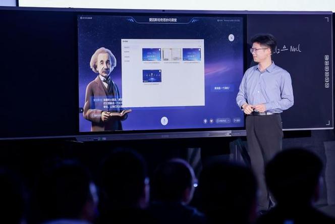 qq自动发言软件缩略图