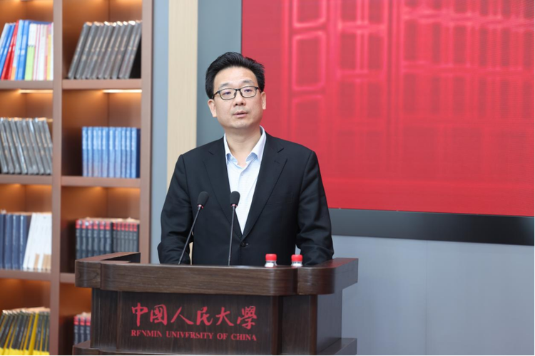 杨东中国人民大学缩略图