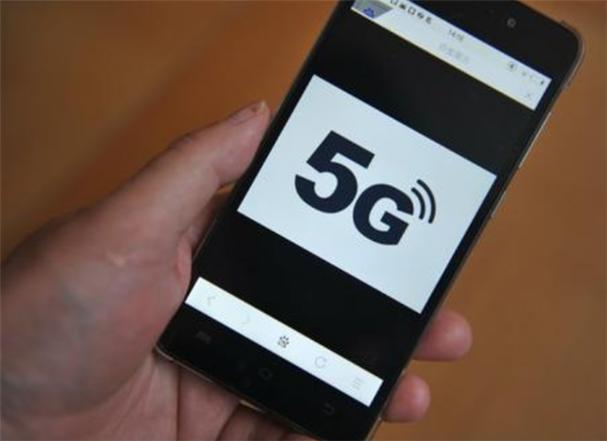 4g老年机能用5g卡吗