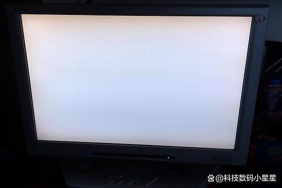 电视出现白屏是怎么回事