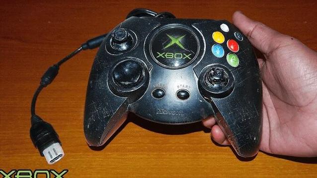 ps4手柄闪黄灯按键没反应缩略图
