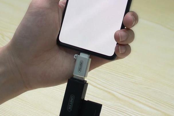 华为手机相片怎么导入u盘截图