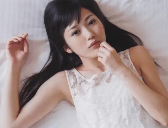 属鸡女长相偏什么系截图