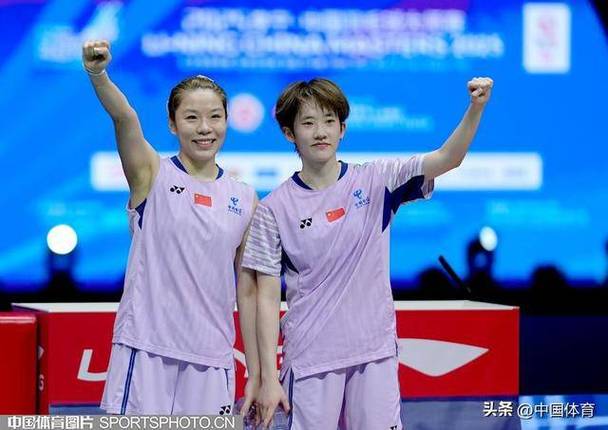 羽毛球混双女子的站位游戏截图
