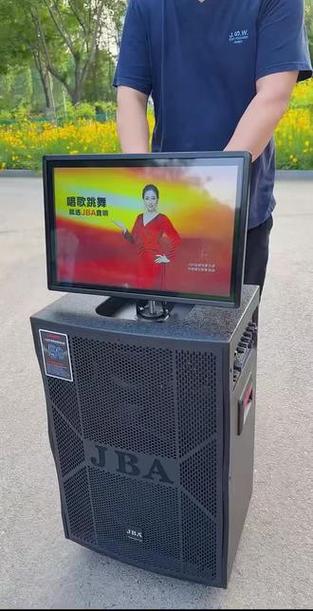 手机屏幕有淡淡的半透明阴影截图