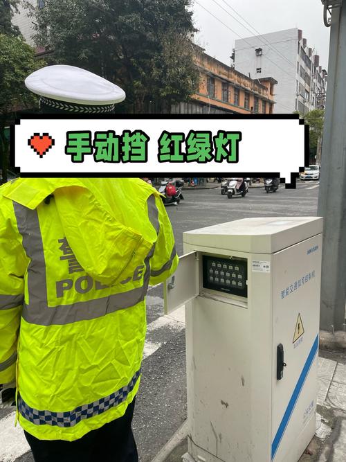 联想小新开机键亮红灯截图